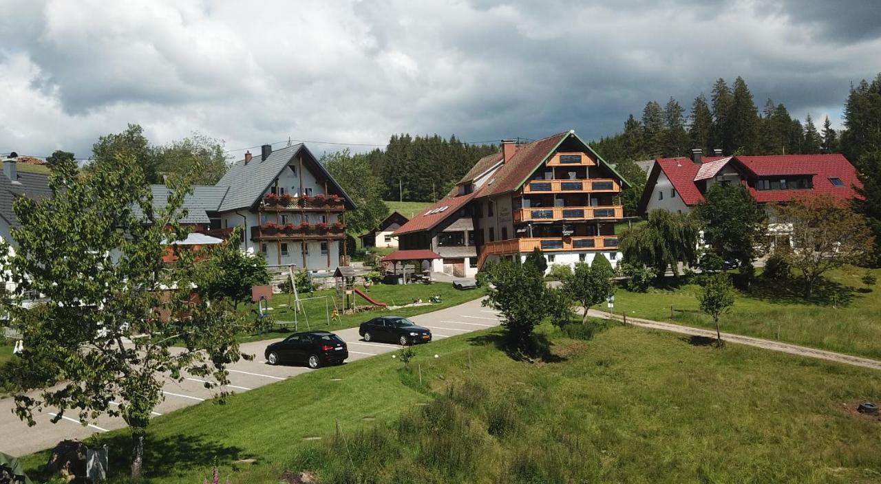 Café-Pension Feldbergblick Titisee-Neustadt Esterno foto