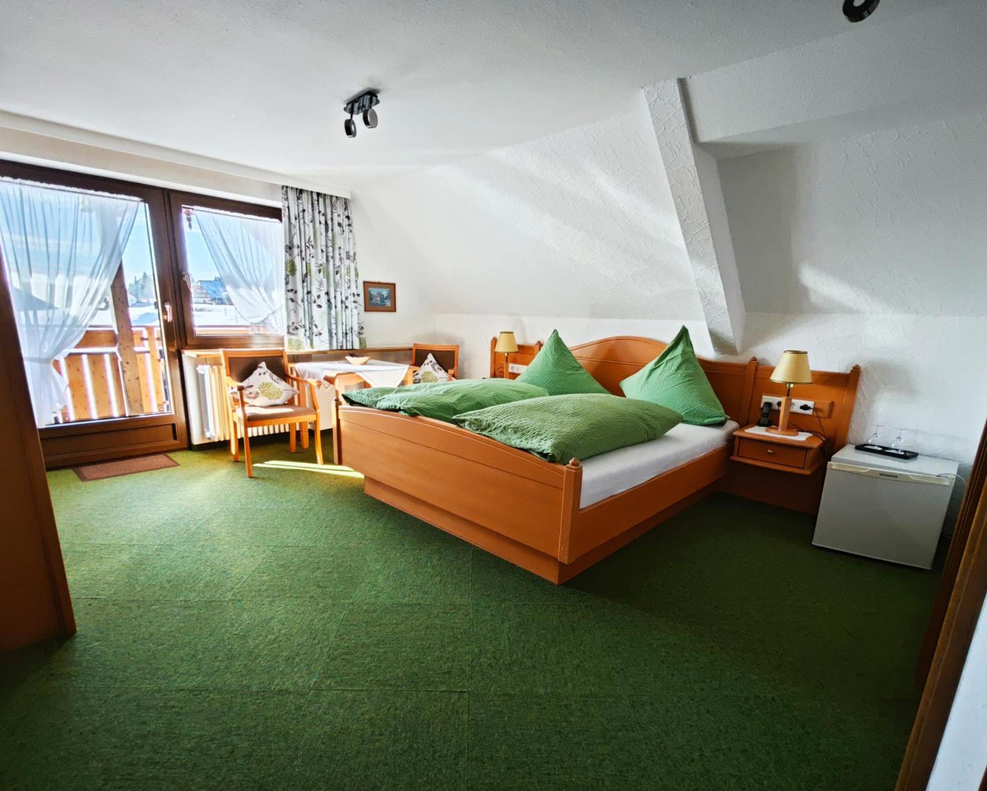 Café-Pension Feldbergblick Titisee-Neustadt Esterno foto